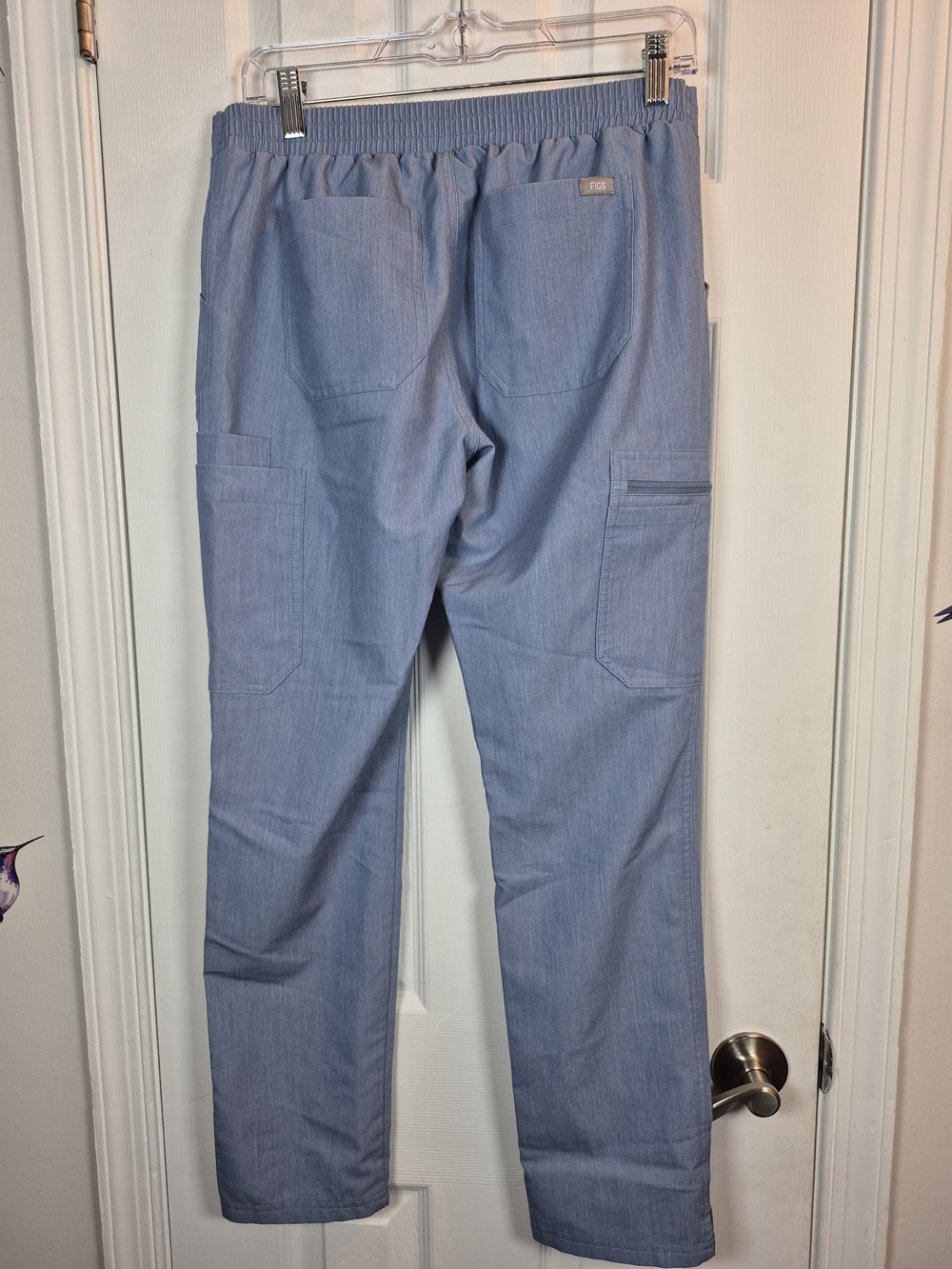 FIGS Heather Denim Scrub Set XS Top/ SMALL Pants Casma V Neck Blue - Picture 4 of 10